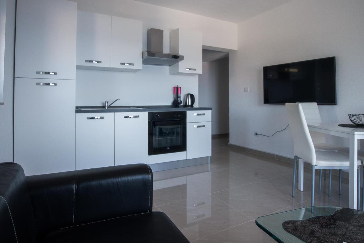 Villa Stipe Jesenice  Esterno foto