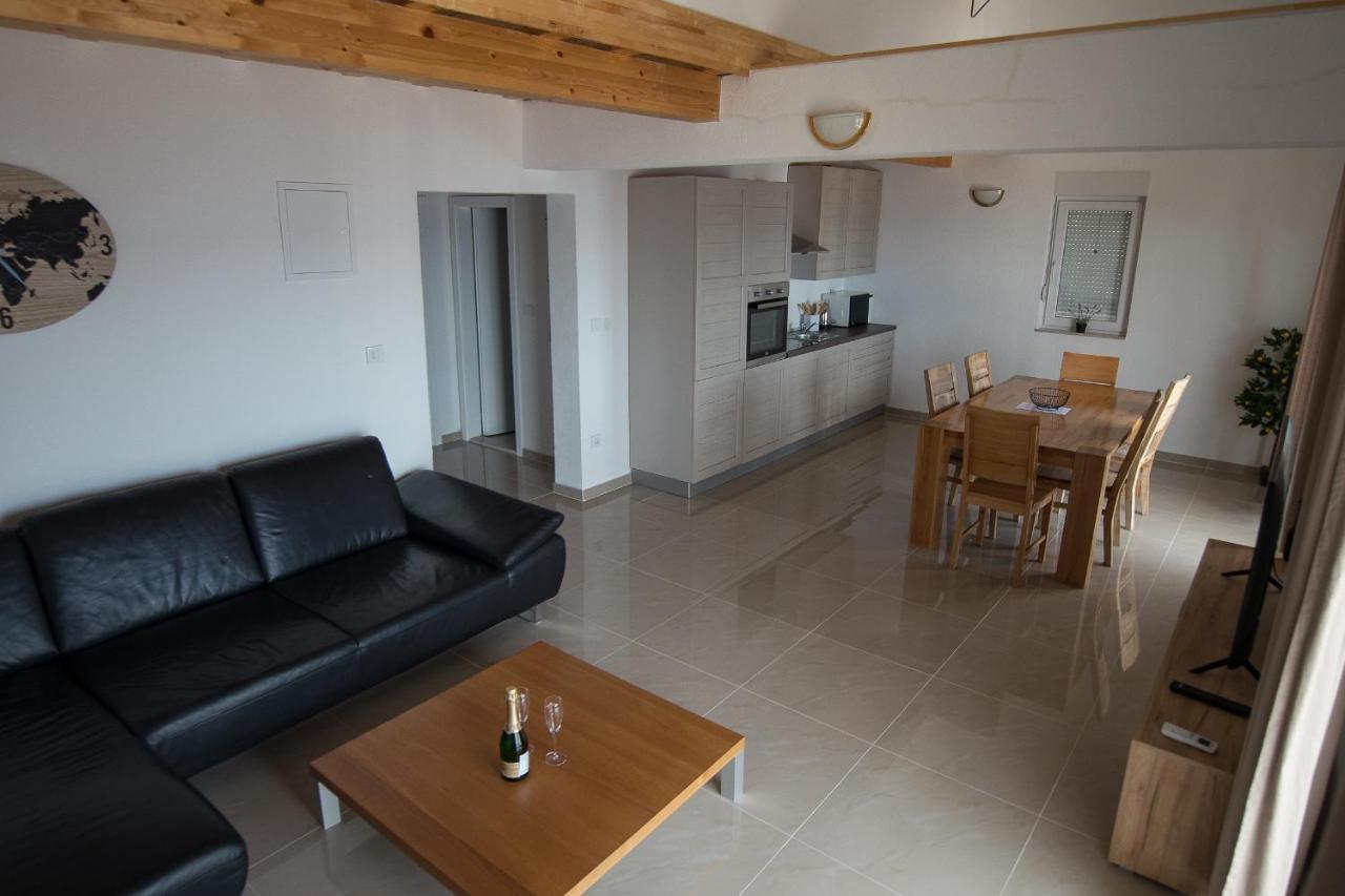 Villa Stipe Jesenice  Esterno foto