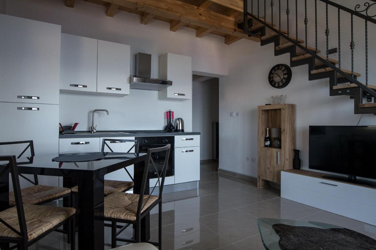 Villa Stipe Jesenice  Esterno foto